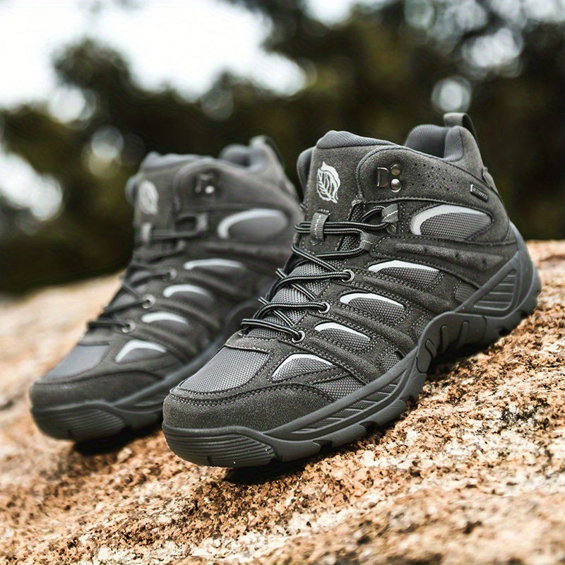 Men’s Outdoor Hiking Shoes – Versatile Comfortable Trekking Shoes
