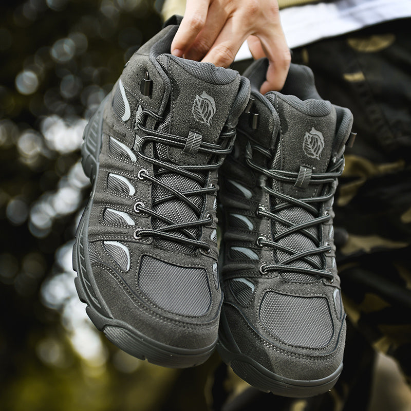 Men’s Outdoor Hiking Shoes – Versatile Comfortable Trekking Shoes