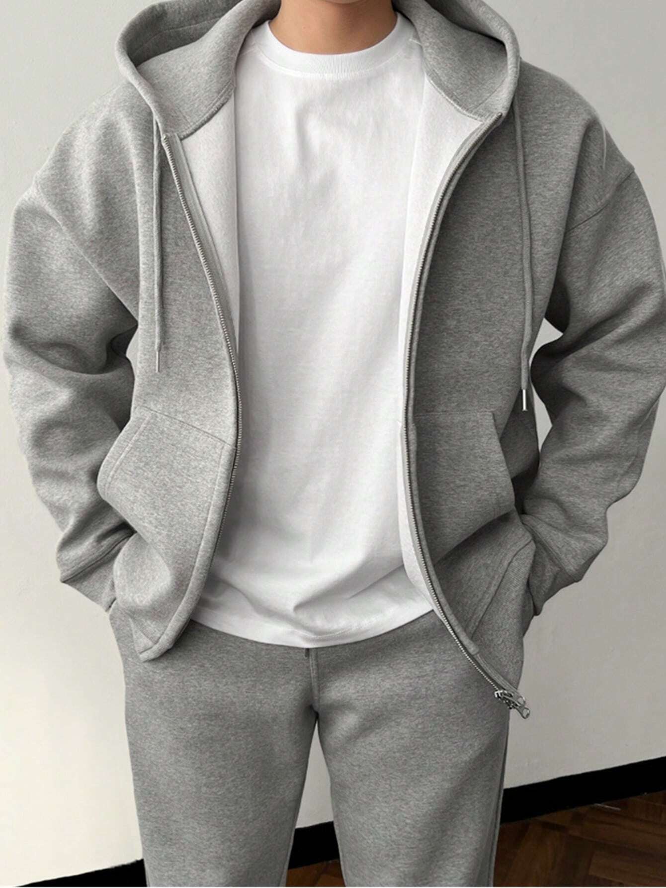 Men’s Zip Hoodie Tracksuit Set – Comfort Fit | Minimalist Loungewear