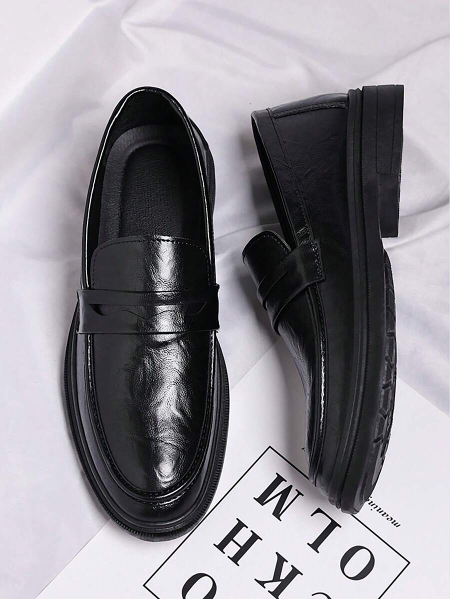 Men’s Soft Slip-On Dress Shoes – Retro Casual Non-Slip Loafers | Stylish Everyday Shoes