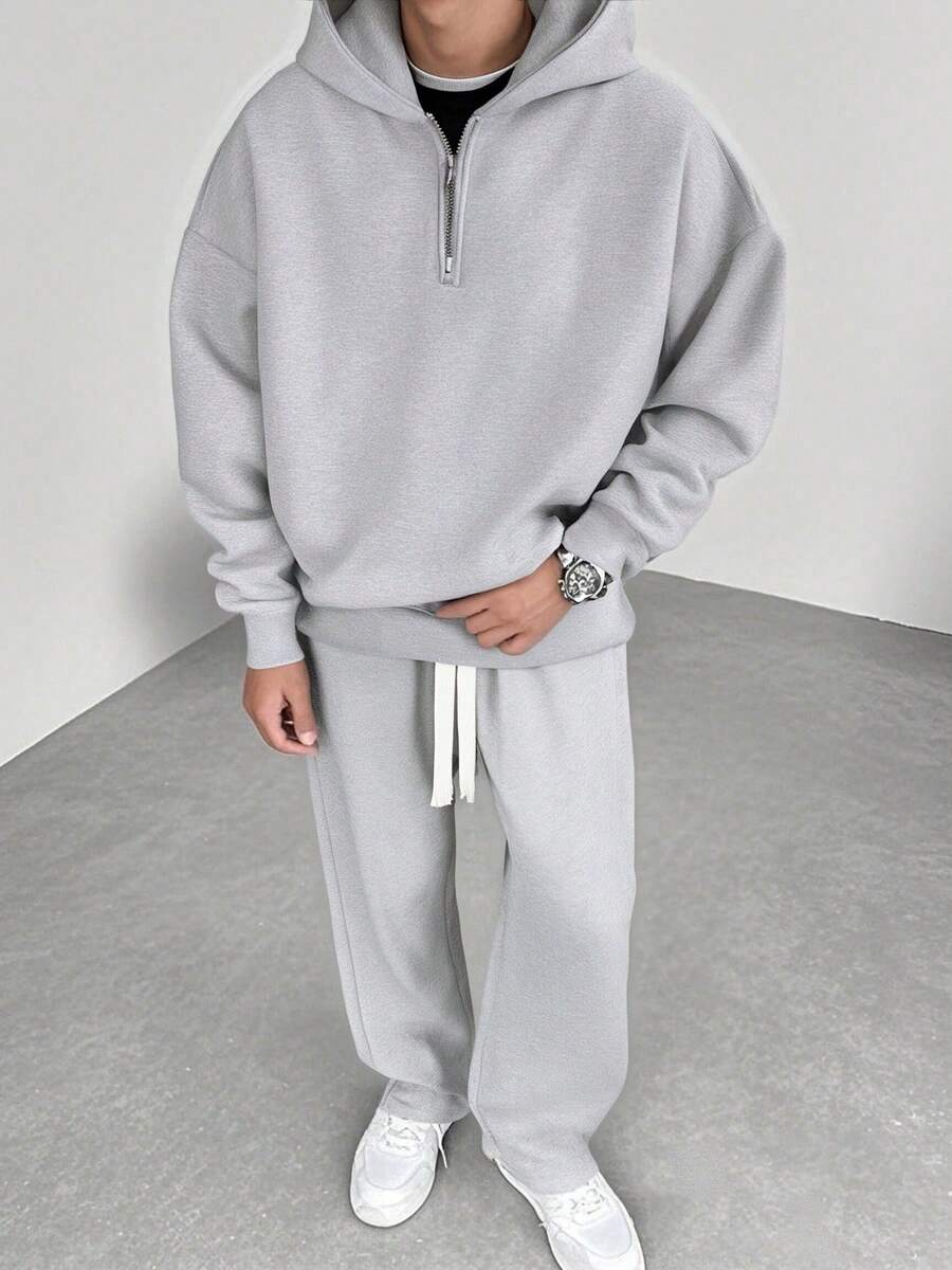 Men’s Two-Piece Grey Hoodie Set | Comfortable Streetwear Tracksuit