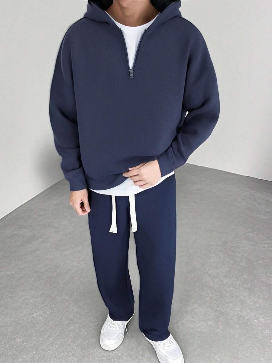 Men’s Two-Piece Grey Hoodie Set | Comfortable Streetwear Tracksuit