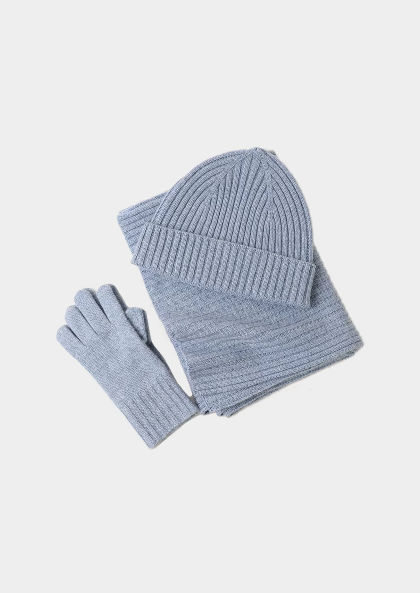 100% Cashmere Winter Essentials Set – Gloves, Hat & Scarf