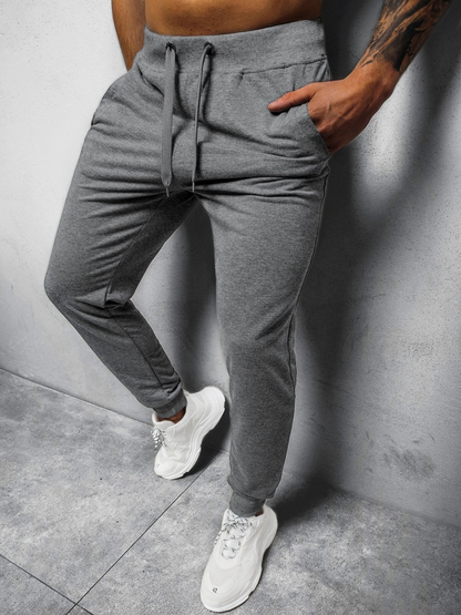 Men's sports pants with drawstring closure