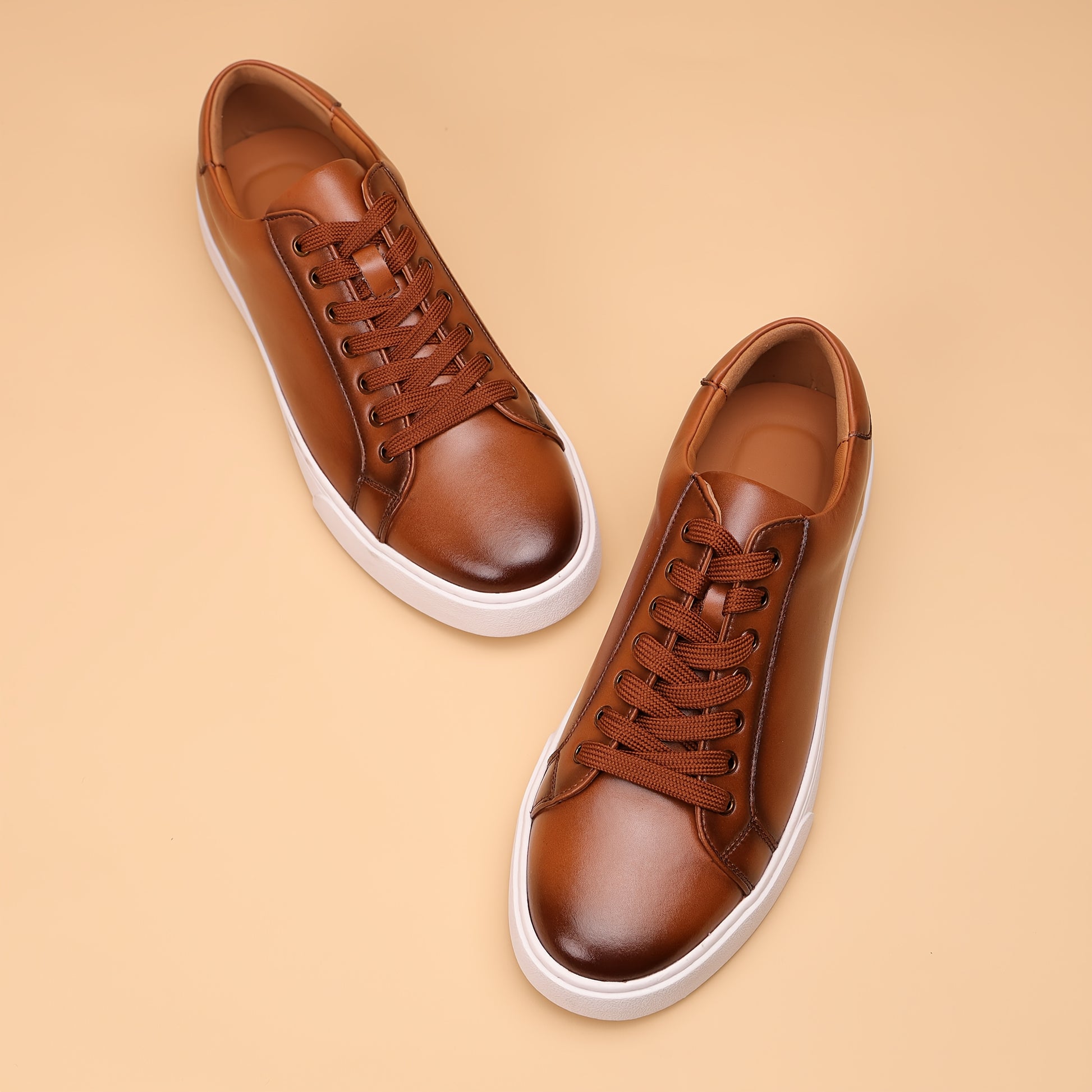 Classic Genuine Leather Men’s Casual Shoes – Minimalist Comfort for Everyday Wear