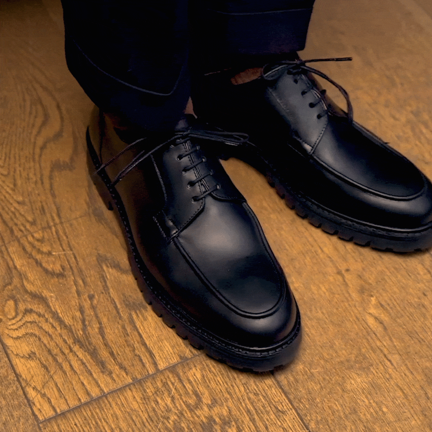 Black Classic Italian Dress Sneakers – Men’s Leather Low Top Shoes
