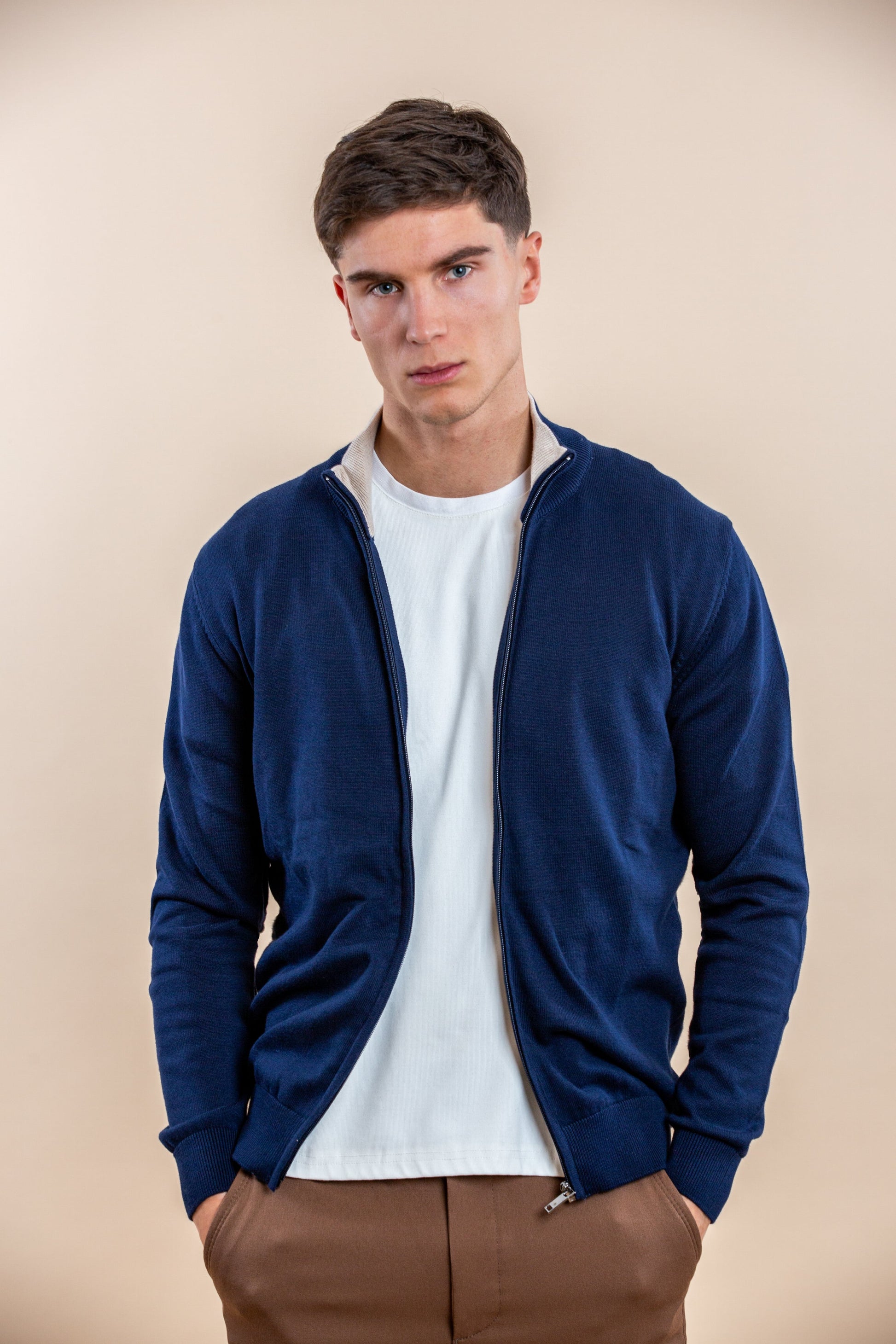 Knitwear Men Signature Luxury Zip Vest - Solorfit