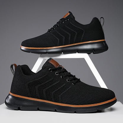 Men's lightweight athletic shoes