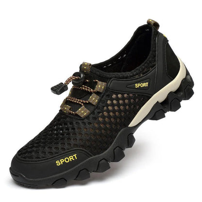 Men's sporty outdoor shoes