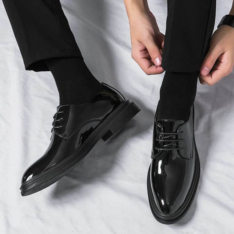 Classic Leather Shoes for Men – Timeless Formal Footwear