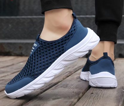 Lightweight Anti-slip Casual Breathable Slip on Male Casual Sneakers