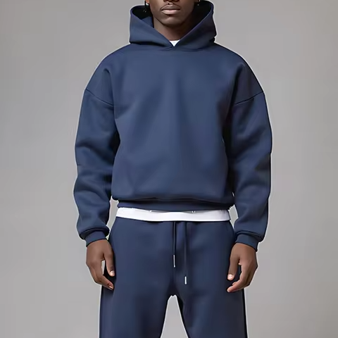 Vero Men’s Tracksuit Set – Stylish and Comfortable Streetwear