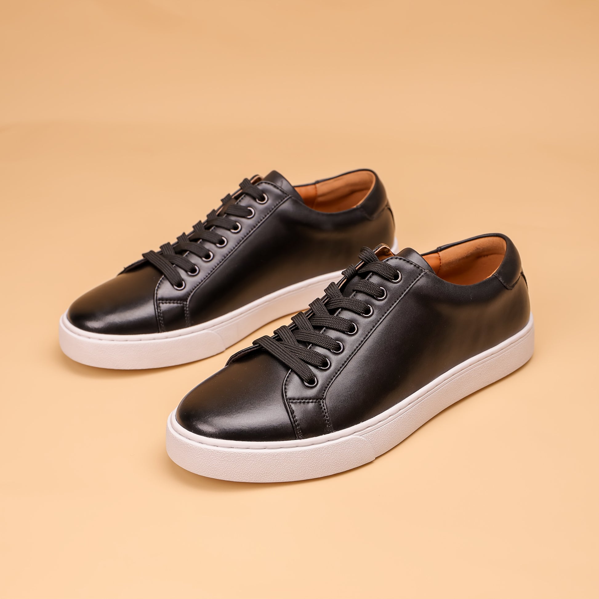 Classic Genuine Leather Men’s Casual Shoes – Minimalist Comfort for Everyday Wear