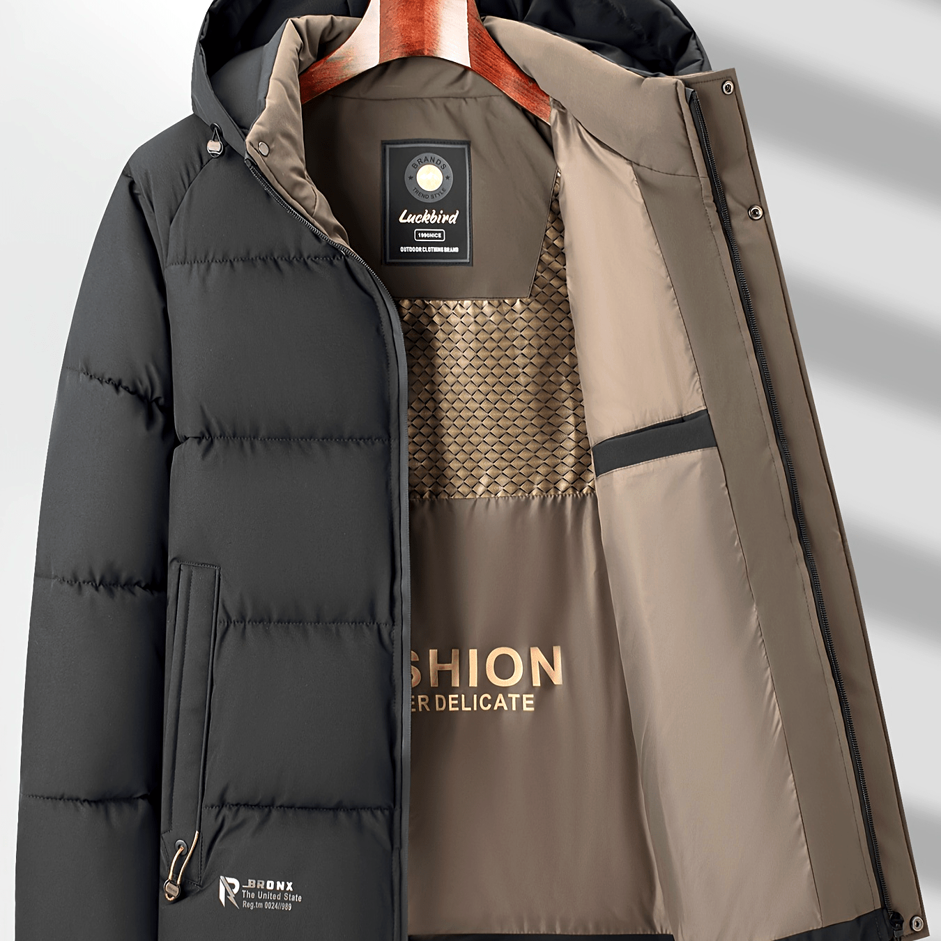Winter Men’s Hooded Jacket – Thickened Warm Windbreaker with Modern Two-Tone Design