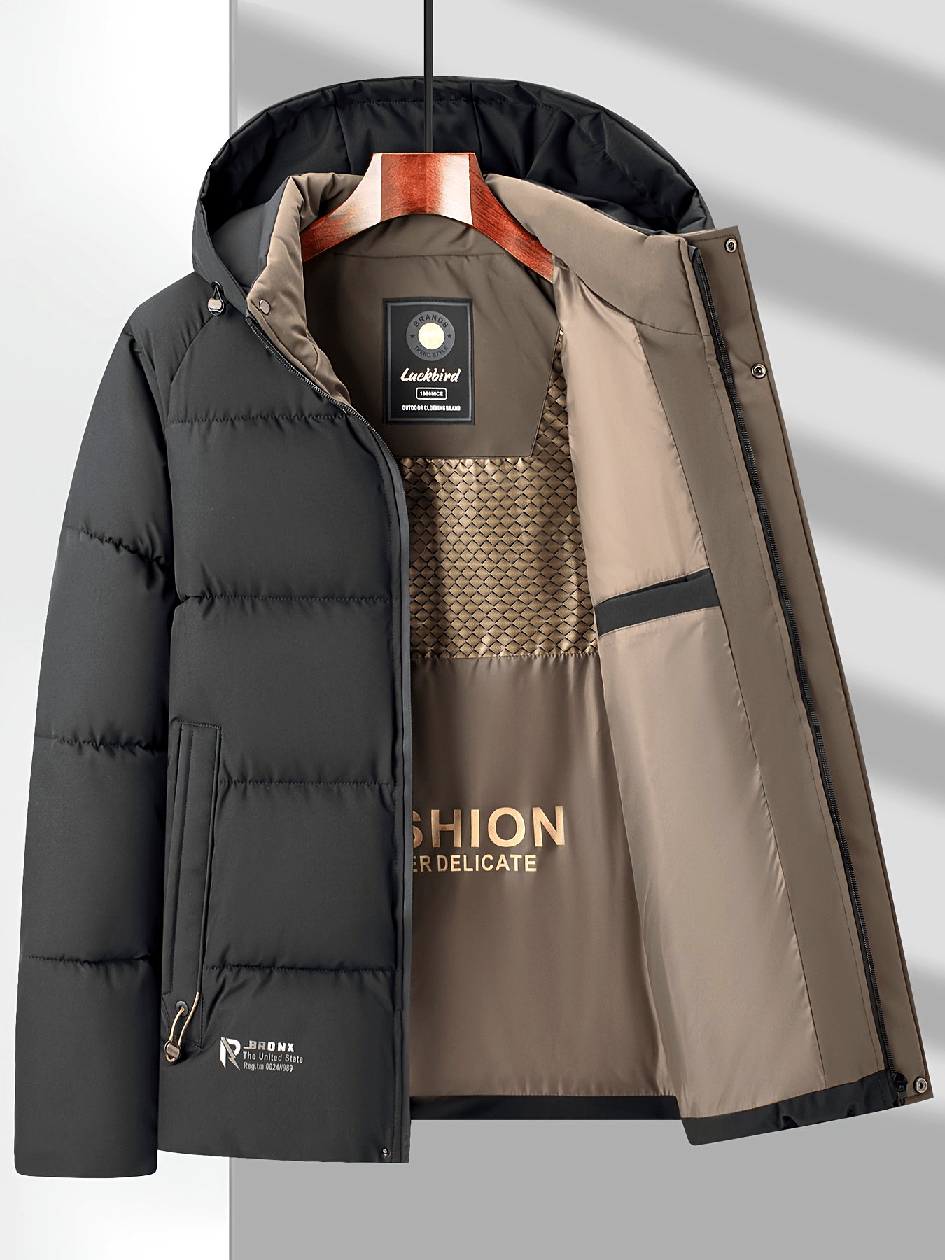 Winter Men’s Hooded Jacket – Thickened Warm Windbreaker with Modern Two-Tone Design