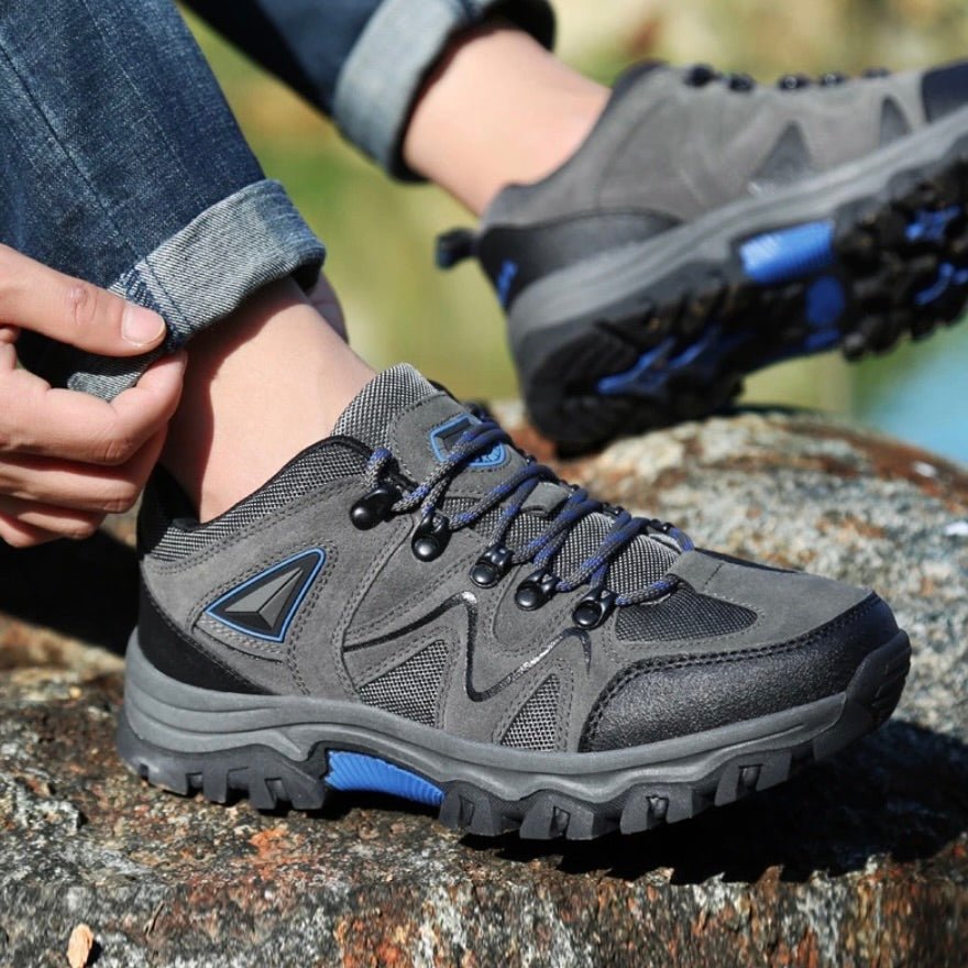 Men's comfortable hiking boots with non-slip soles