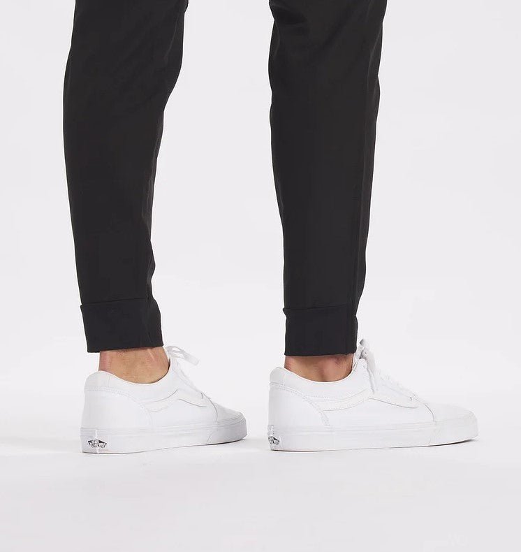Men’s Stretch Pants – Slim Fit Chinos